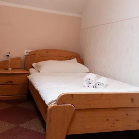 Bed & Breakfast Martinov Hram *